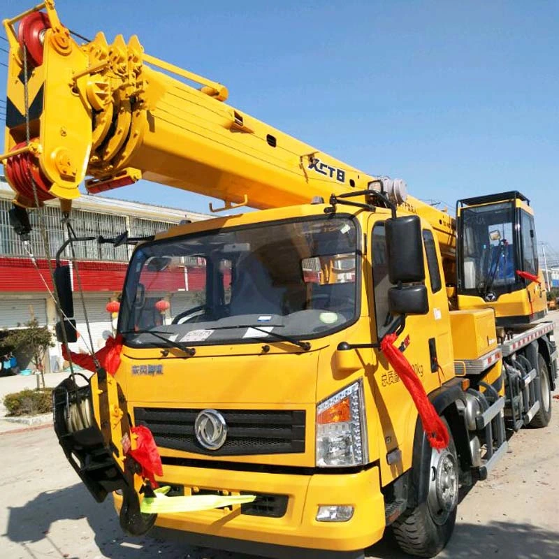 Sinomada 12 Ton Small Truck Crane Xct12L4 with Powerful Engine and Spare Parts